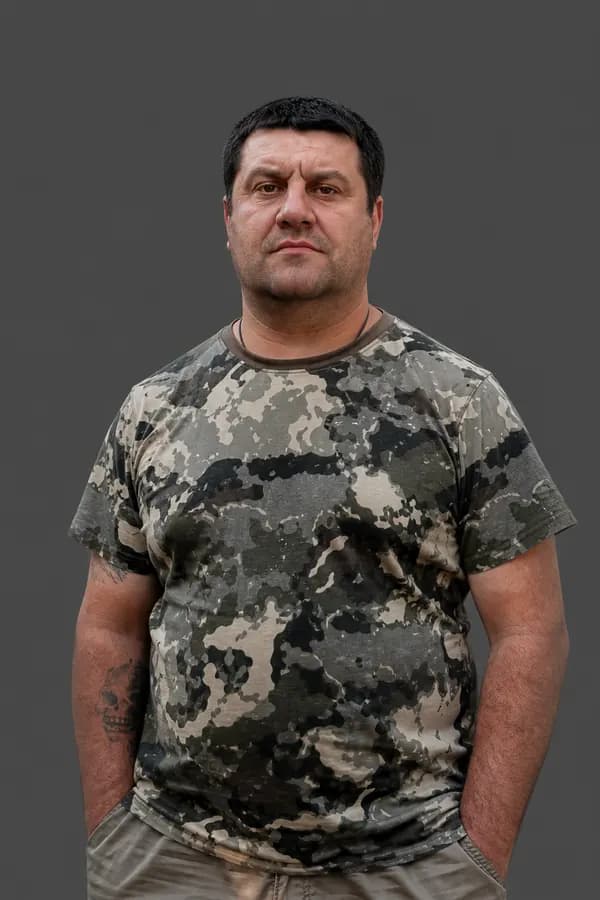 Роман — Инженер-бригадир